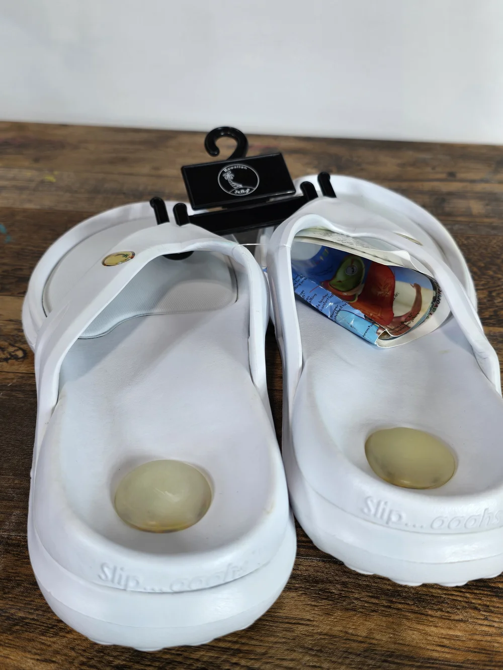 White Men's Comfort Flip Flop Sandals Size 7
